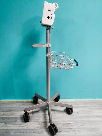 Gebraucht Datascope Trio Patientenmonitor auf Trolley mit Zubehör