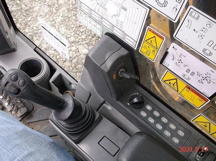 Used 2018 CATERPILLAR 335F LCR