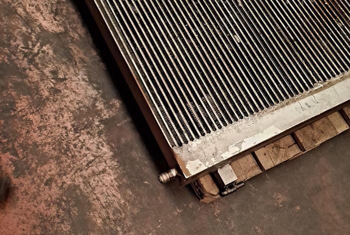 Used RÉFRIGÉRANT (HUILE) POUR ESB300