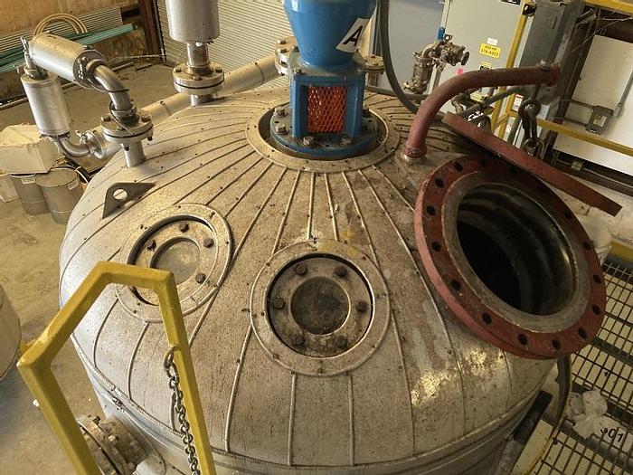 Used Crown Iron Works approximately 1000 gallon 316L stainless steel vertical mix tank