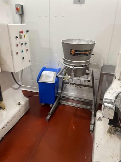 Very good used RADEMAKER CHERRY BAKWELL LINE