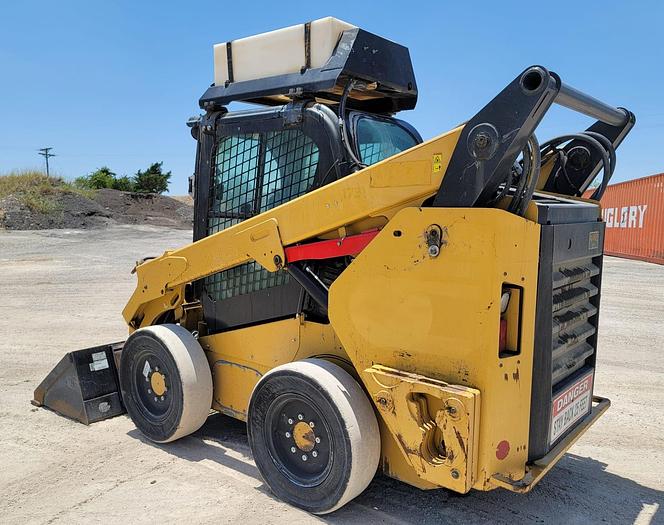 Used 2014 Caterpillar 262D