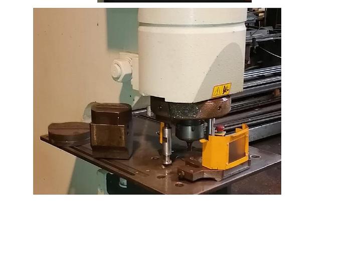 Usato PUNZONATRICE FICEP MOD 801, 80 TON IDRAULICA