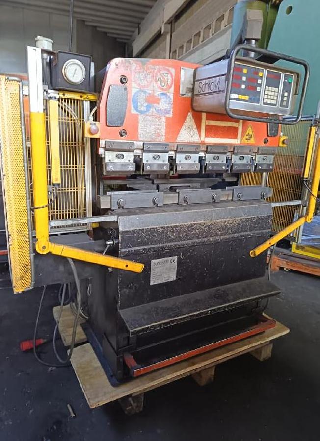 Usato PRESSA PIEGATRICE RG 25/12A DA 1250X25 TON IDRAULICA