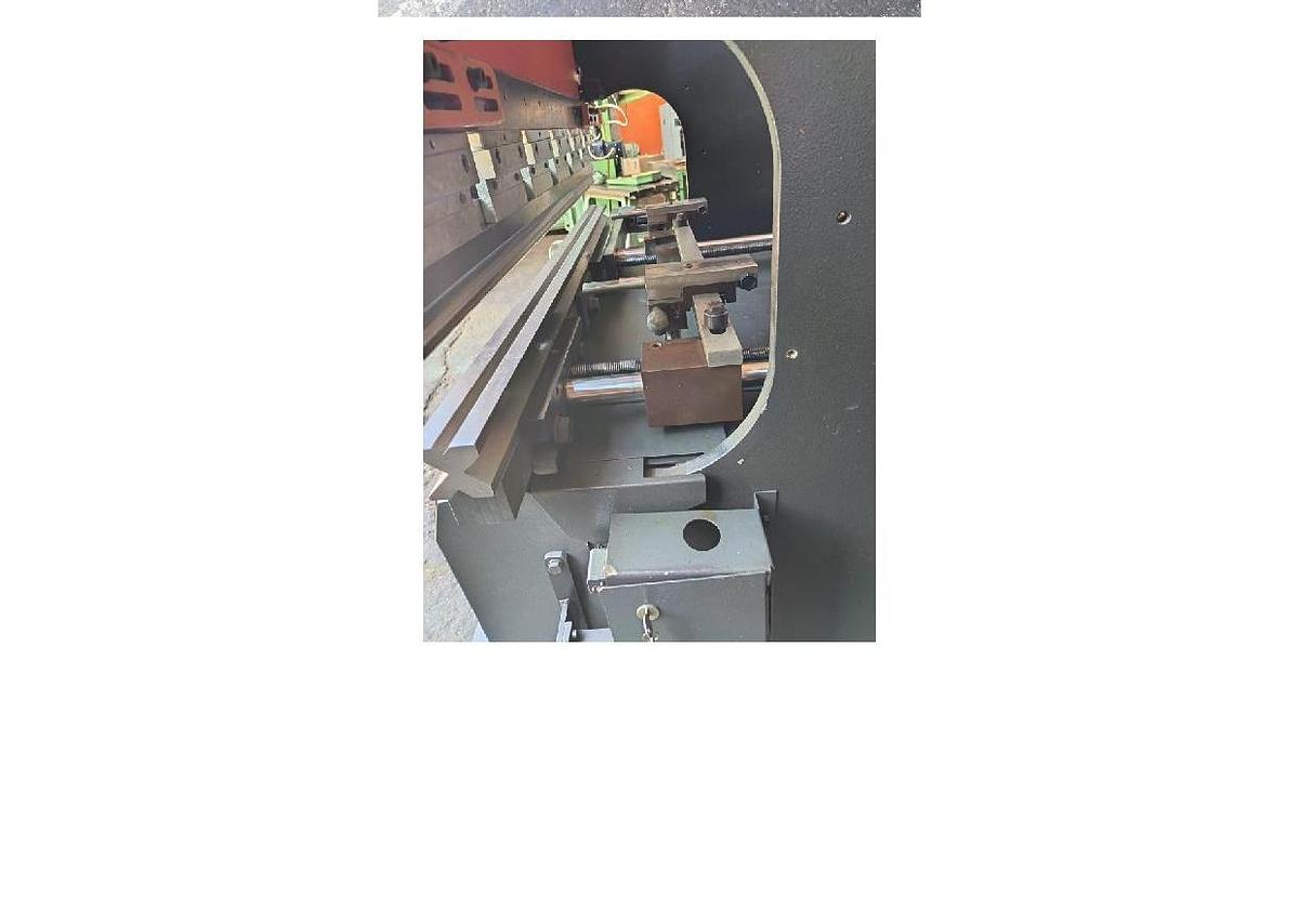 Usato PRESSA PIEGATRICE RG 25/12A DA 1250X25 TON IDRAULICA
