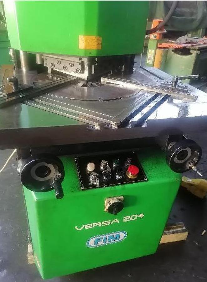 Usato SCANTONATRICE FIM VERSA 204 (200X4) IDRAULICA