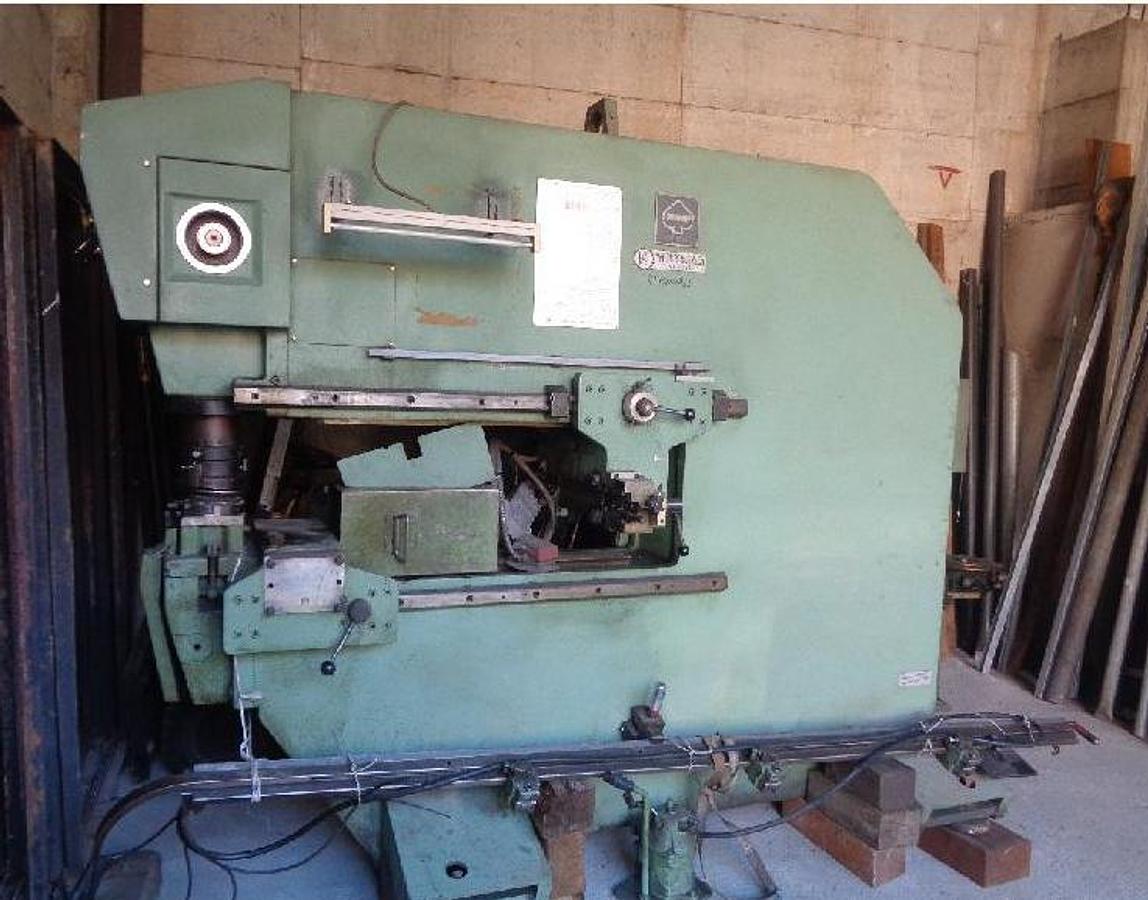 Usato PUNZONATRICE RODITRICE TRUMPF CS 20 A