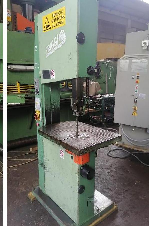 Usato SEGATRICE A NASTRO VERTICALE FRIGGI
