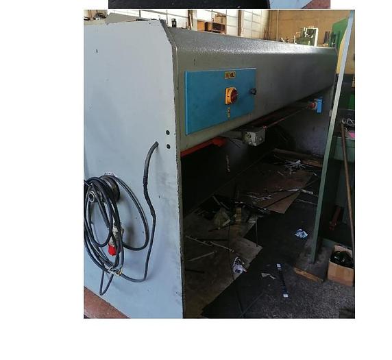 Usato CESOIA OMAG 3000X5/6