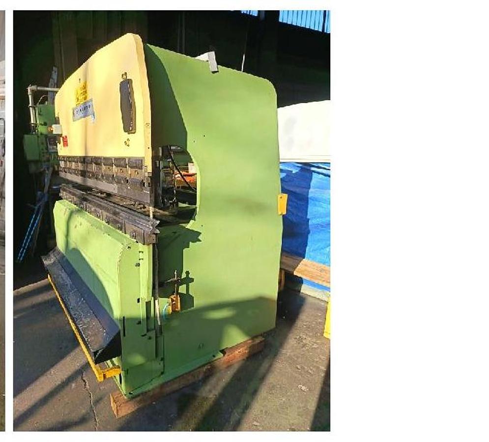 Usato PRESSA PIEGATRICE SCHIAVI RG 50/20 DA 2100 X 50 TON CON SEPA84 CNC MB 3 ASSI