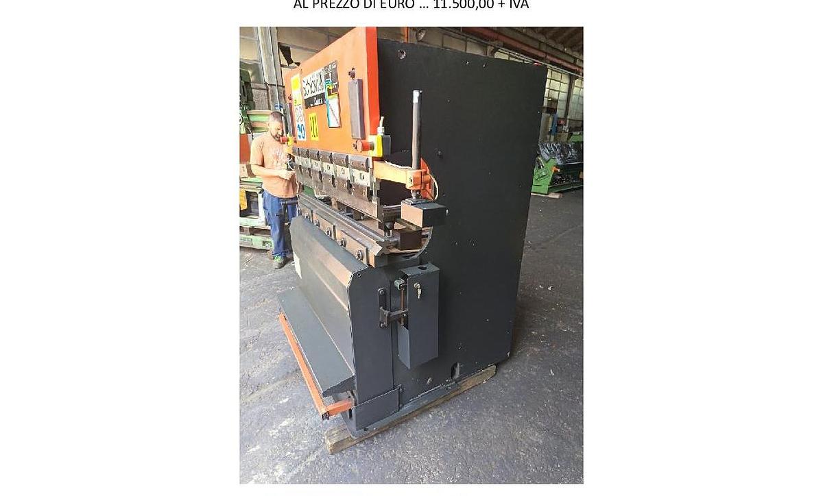 Usato PRESSA PIEGATRICE RG 25/12A DA 1250X25 TON IDRAULICA