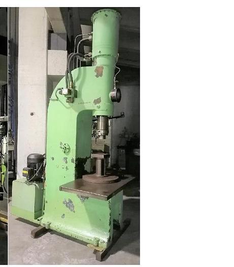 Usato PRESSA IDRAULICA GALDABINI 30 TON