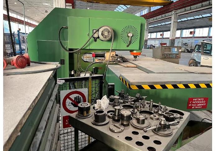 Usato PUNZONATRICE/RODITRICE TEKNUMERIK 30CSM DA 30 TON