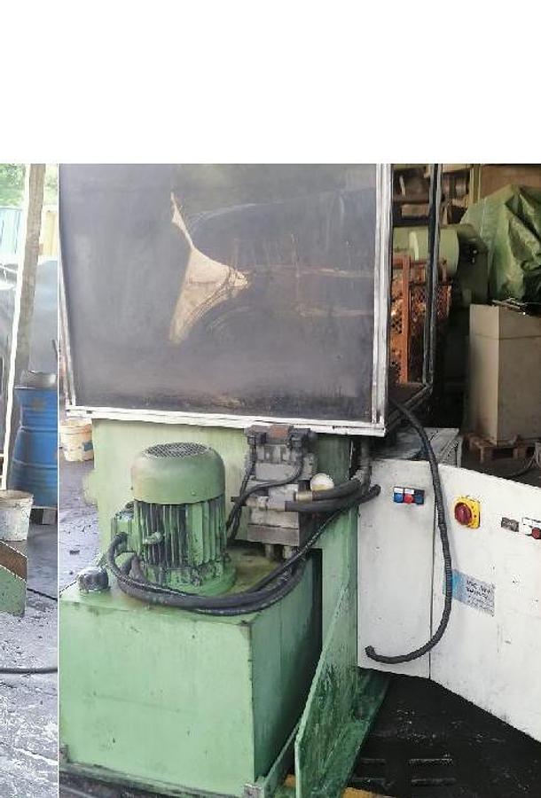 Usato PRESSA/SMATAROSSATRICE IDRAULICA DA 40 TON???  CIRCA