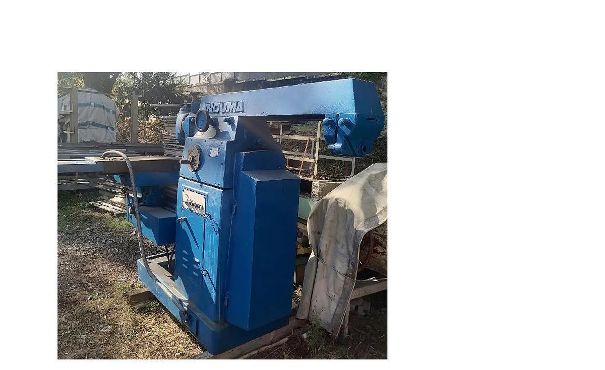 Usato N.1 FRESATRICE INDUMA UNIVERSALE N2