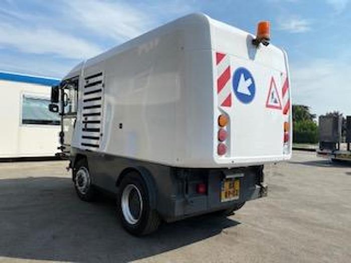 Gebruikt 2010 Ravo 580STH