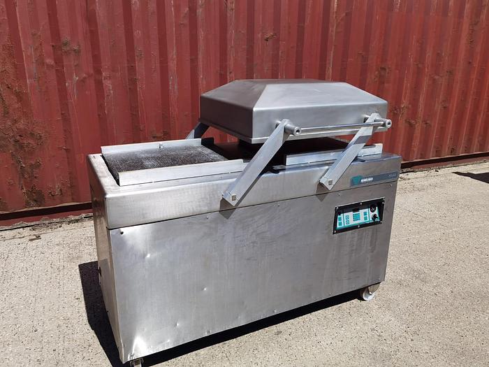 Used Henkelmann Polar double chamber vacuum packer