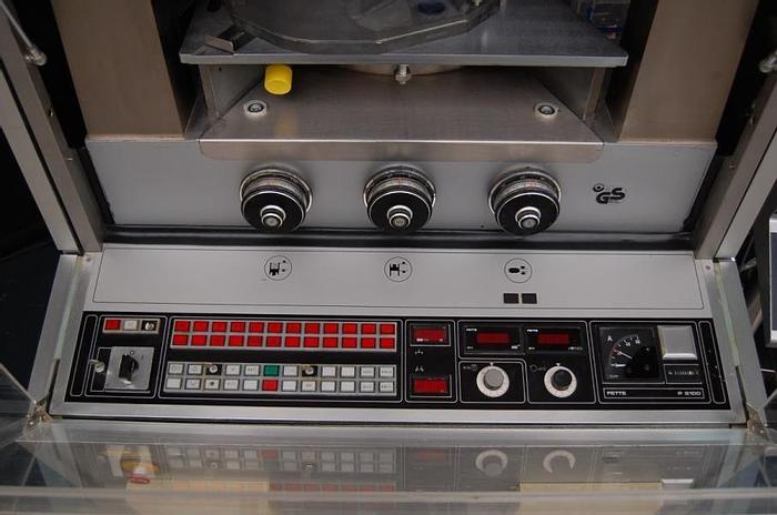 Used F 14633 D - Tablet Press FETTE P 2100 - 47 Stations