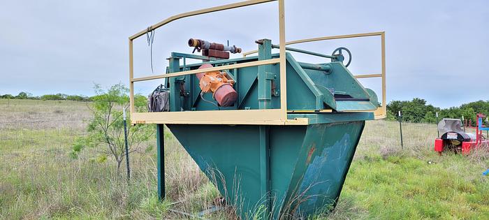 Used Republic Centrifuge Shale Shaker (3 Panel)