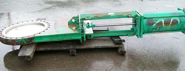 Used L&M