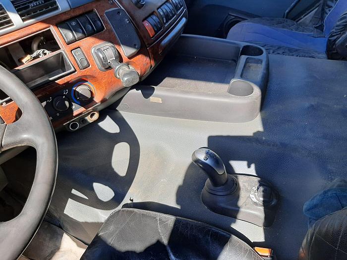 Gebruikt 2003 DAF 85 CF 430 , euro 3, automatic