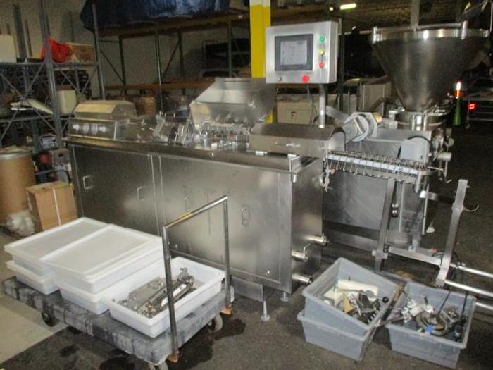 Used Vemag Vacuum Stuffer, Md #Robot HP10C with loader & HiTech Linker for Franks