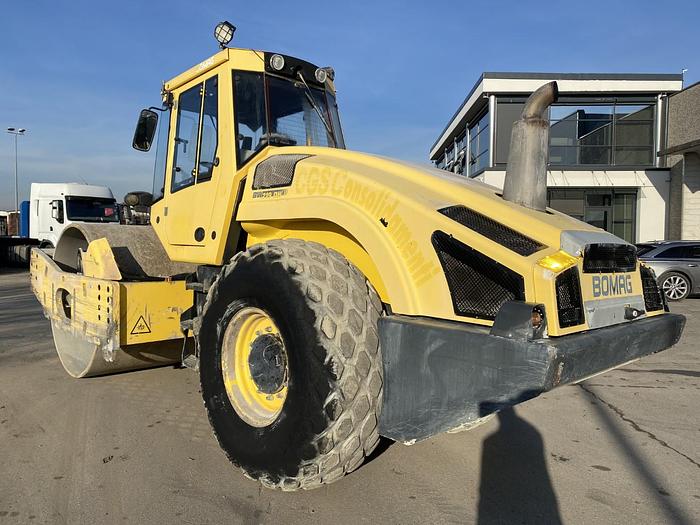 Usato 2005 BOMAG BW219 DH-4