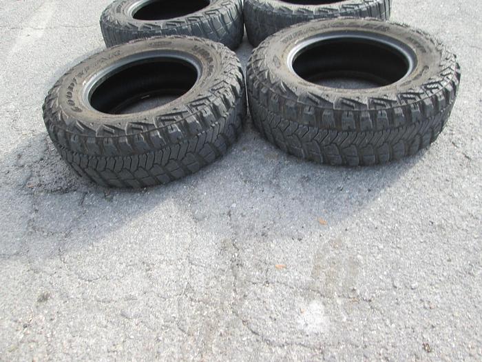 Used Goodyear LT265/70R17