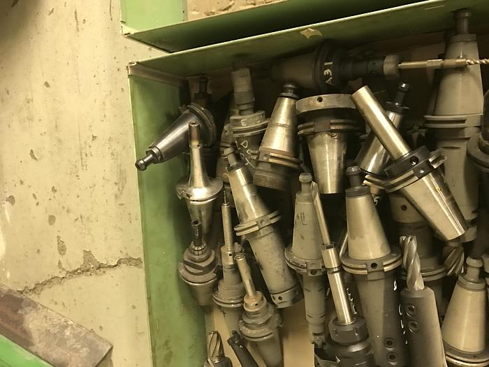 Used TOOL HOLDERS, WORK HOLDING, CHUCKS, MACHINE ACCESSORIES, ROBOT PARTS, WELDERS, SMALL MACHINES