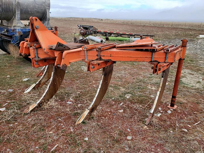 Used Allis Chalmers 5 Shank Ripper