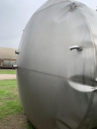 Used Tank, 7,500 Gallon, S/st, 10'2" x 14', On Stand, #S744296