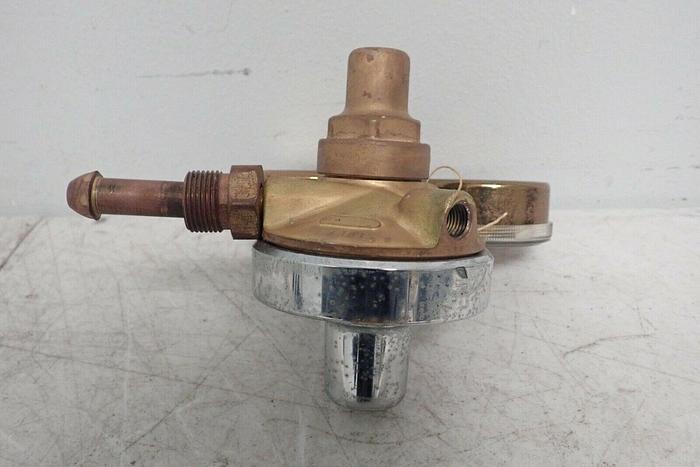 Used Fisher Scientific Company FS-100 CGA-580 Double Gauge Regulator