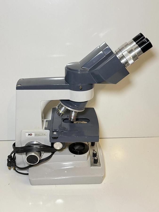 Used AO American Optical One Ten Microstar Lab Binocular Microscope w/ 4 Objectives