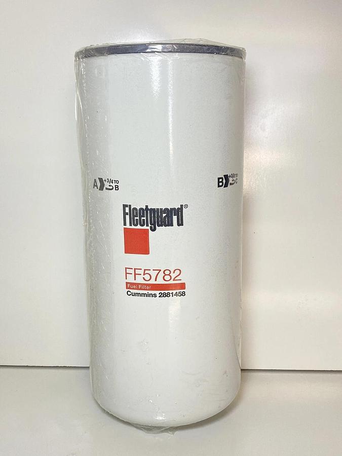 Used Fleetguard FF5782 Fuel Filter Cummins 2881458 - NEW/SEALED