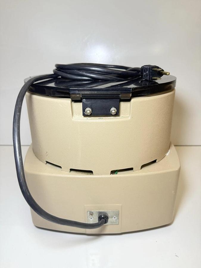 Used Clay Adams TRIAC Centrifuge Model 420200 w/ Rotor & Buckets – Lab Clinical Use