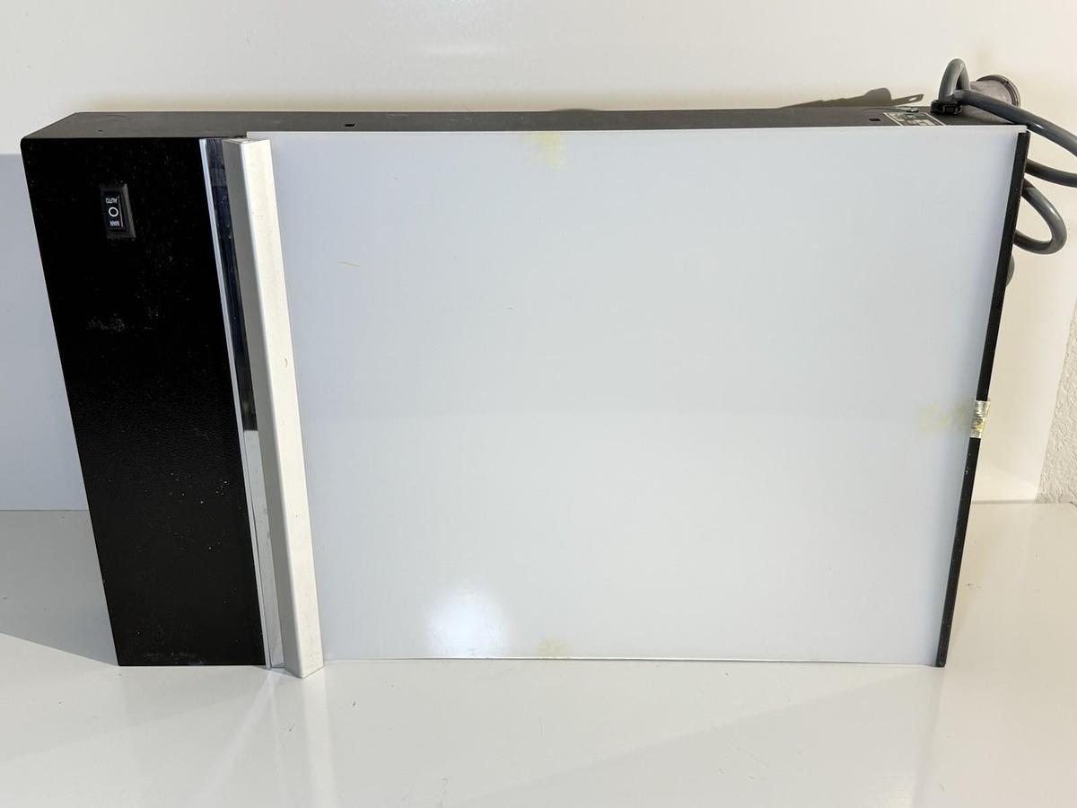 Used Wolf 29401-B Hospital Grade Single Panel Illuminator Light Box