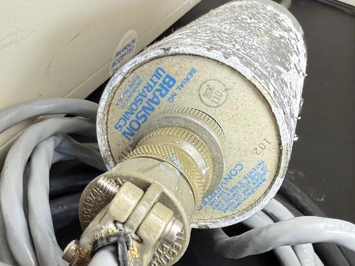 Used Branson Ultrasonics Sonifier 450 Ultrasonic Cell Disruptor with Horn