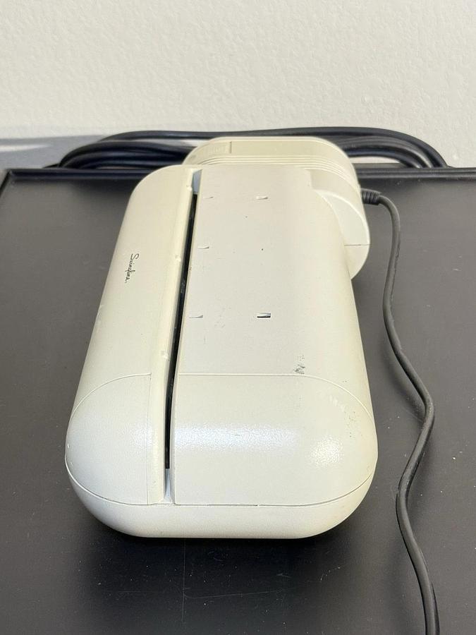 Used Swingline 525 Electric 3-Hole Punch – Heavy Duty 20-Sheet Capacity Office School