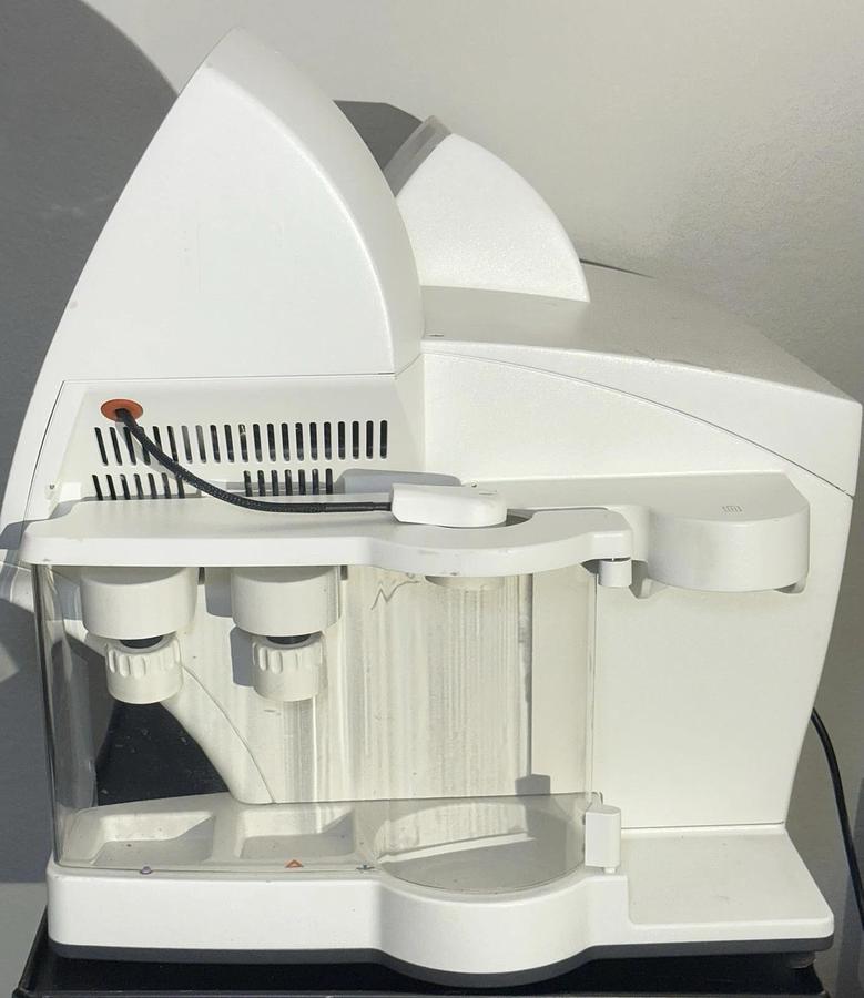 Used Life Technologies Ion Torrent Personal Genome Machine - Model 7467 (REF 4482296)