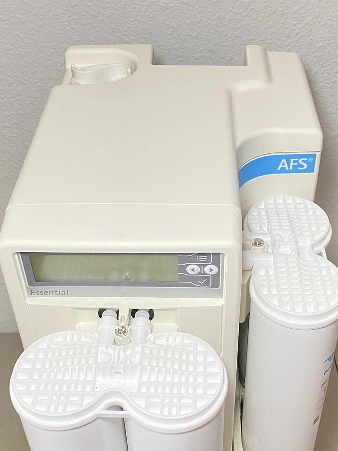 Used Millipore Milli-Q AFS Essential 10E Water Purification System – Clean