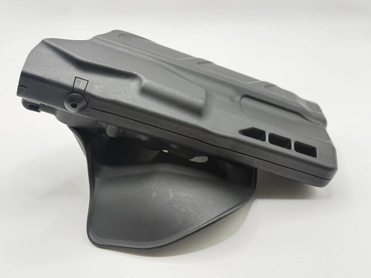 Used Safariland Black Duty Holster Glock 9/40 17/22 light 7378-832