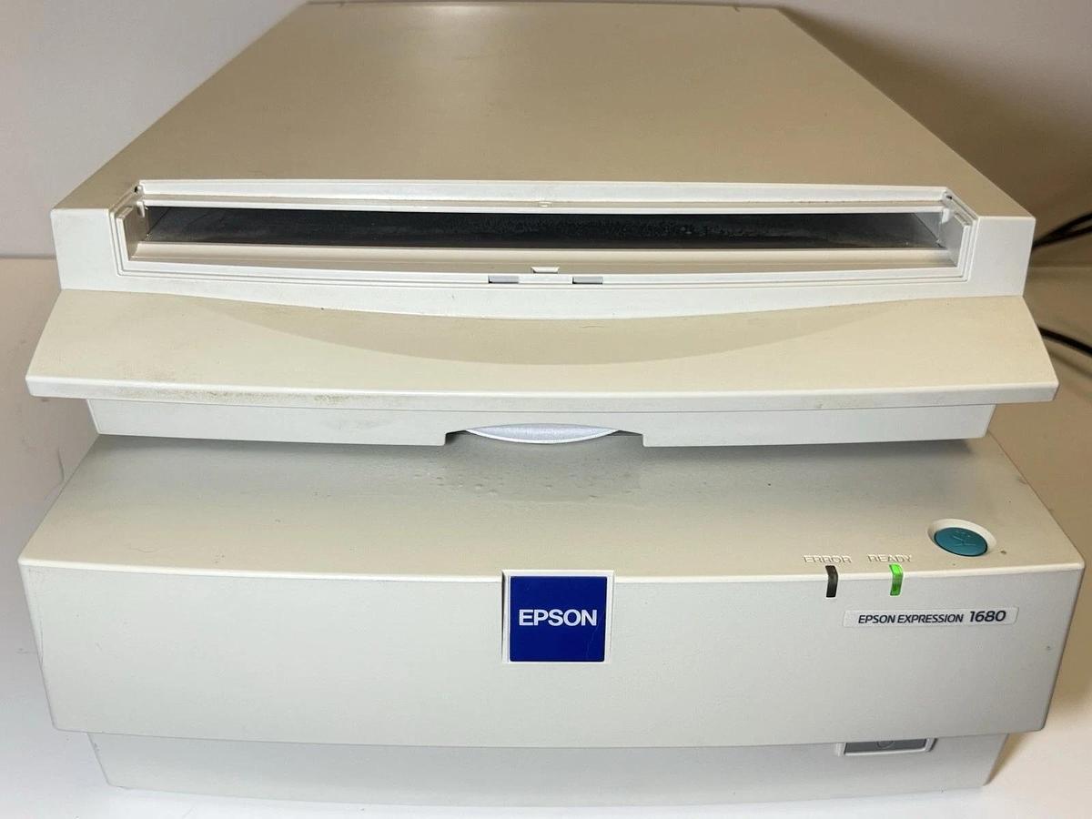 Used EPSON Expression 1680 Scanner G780B / Epson Transparency Unit EU-35