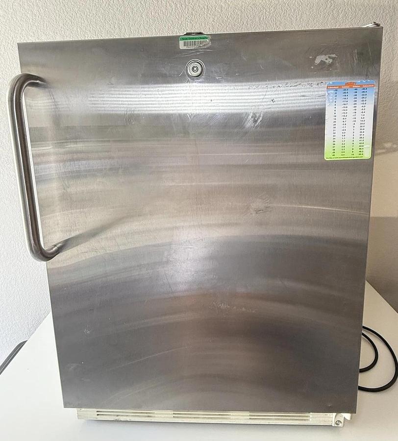 Used Felix Storch Inc Summit HS1661L Lab Refrigerator FF-7L