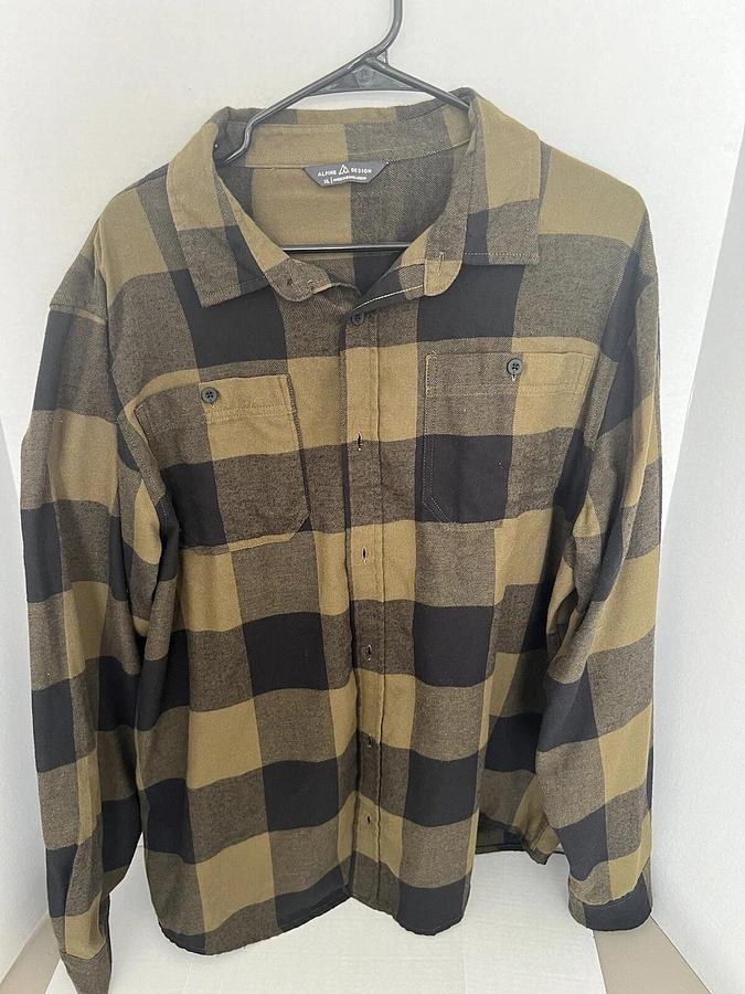 Used Alpine Design Men’s XL Checkered Flannel Long Sleeve Shirt Black And Brown
