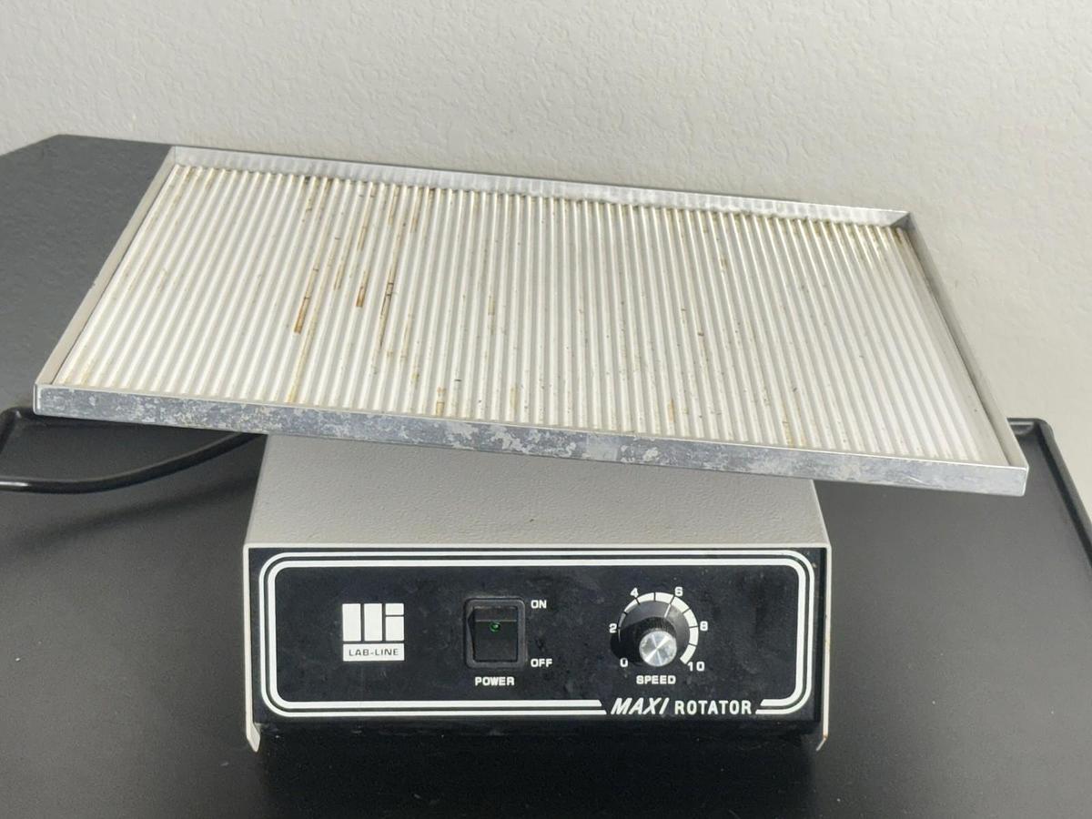 Used Lab-Line Instruments 4631 Variable Speed Maxi Rotator Laboratory Orbital Mixer