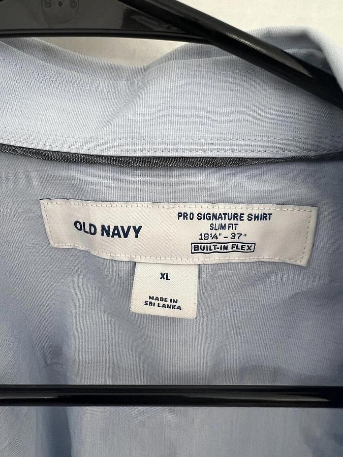 Used Old Navy Shirt Mens XL Slim Fit Signature Stretch Button Up Long Sleeve