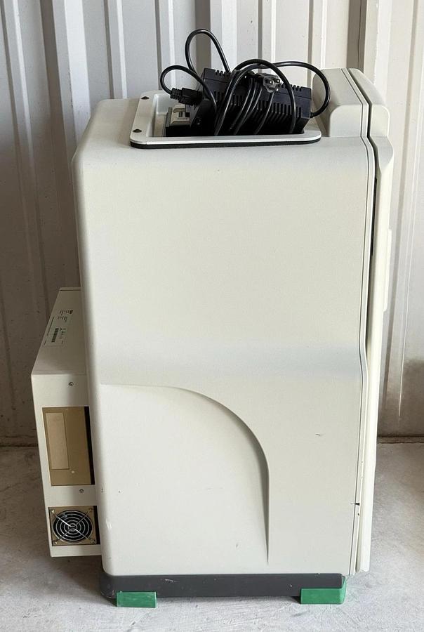 Used BIO-RAD Bio Rad VersaDoc 4000MP Imaging System
