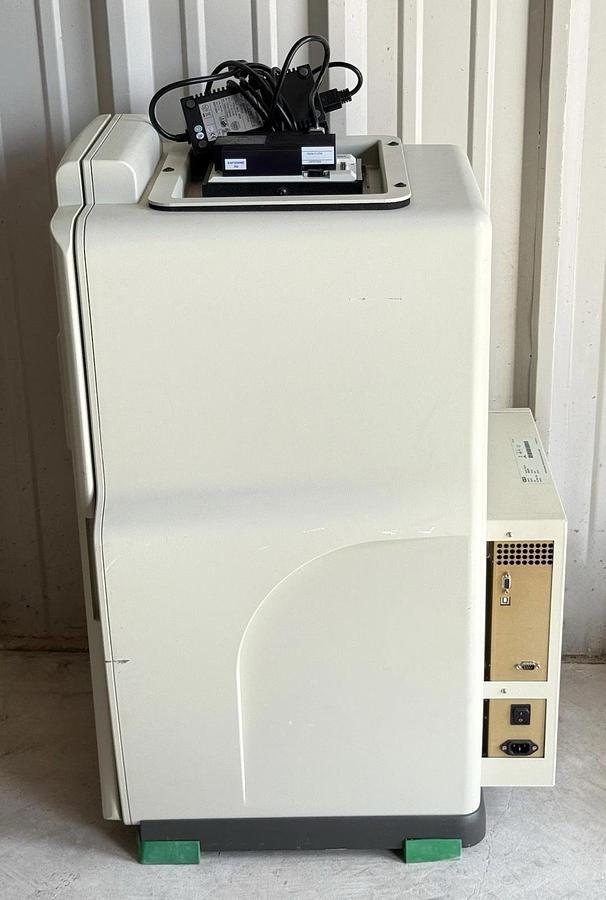 Used BIO-RAD Bio Rad VersaDoc 4000MP Imaging System