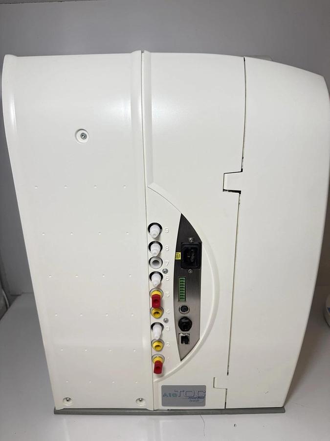 Used Millipore Milli-Q Advantage A10 Water Purification System w/ Q-Pod