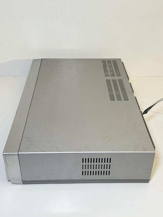 Used Sony SLV-D550P DVD Player / Video Cassette Recorder